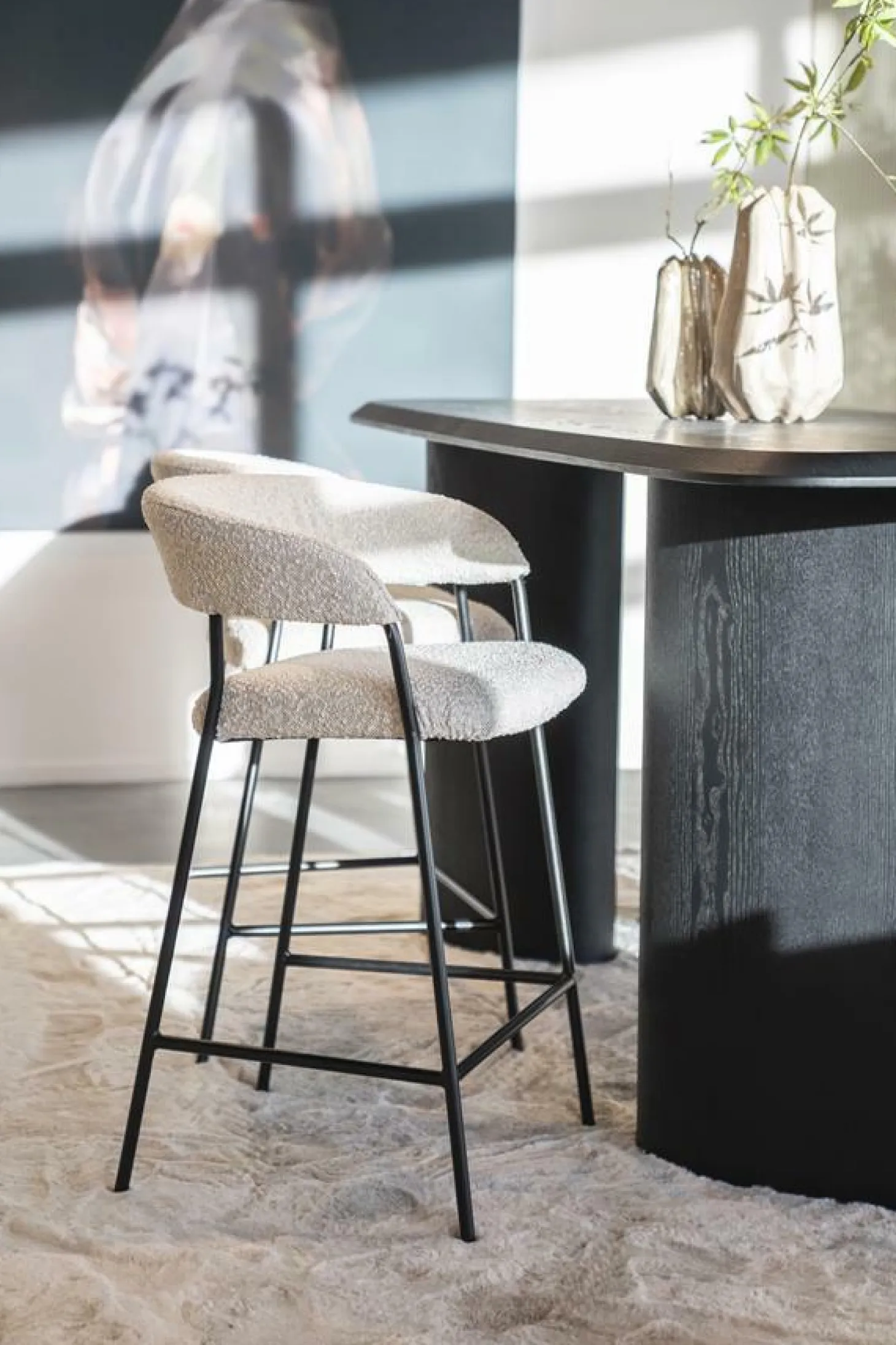 Barkruk Luka Bouclé - taupe (zithoogte 68cm) - Loft24.nl