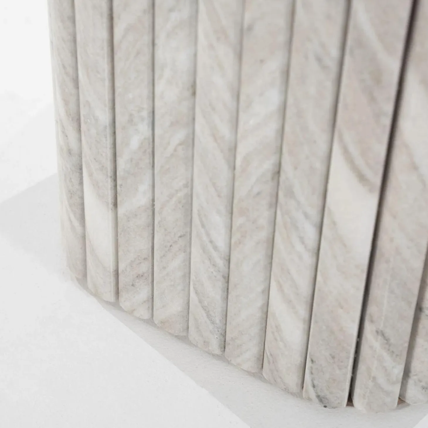 Bijzettafel Dorique Marmer - 45 x 45cm - Loft24.nl