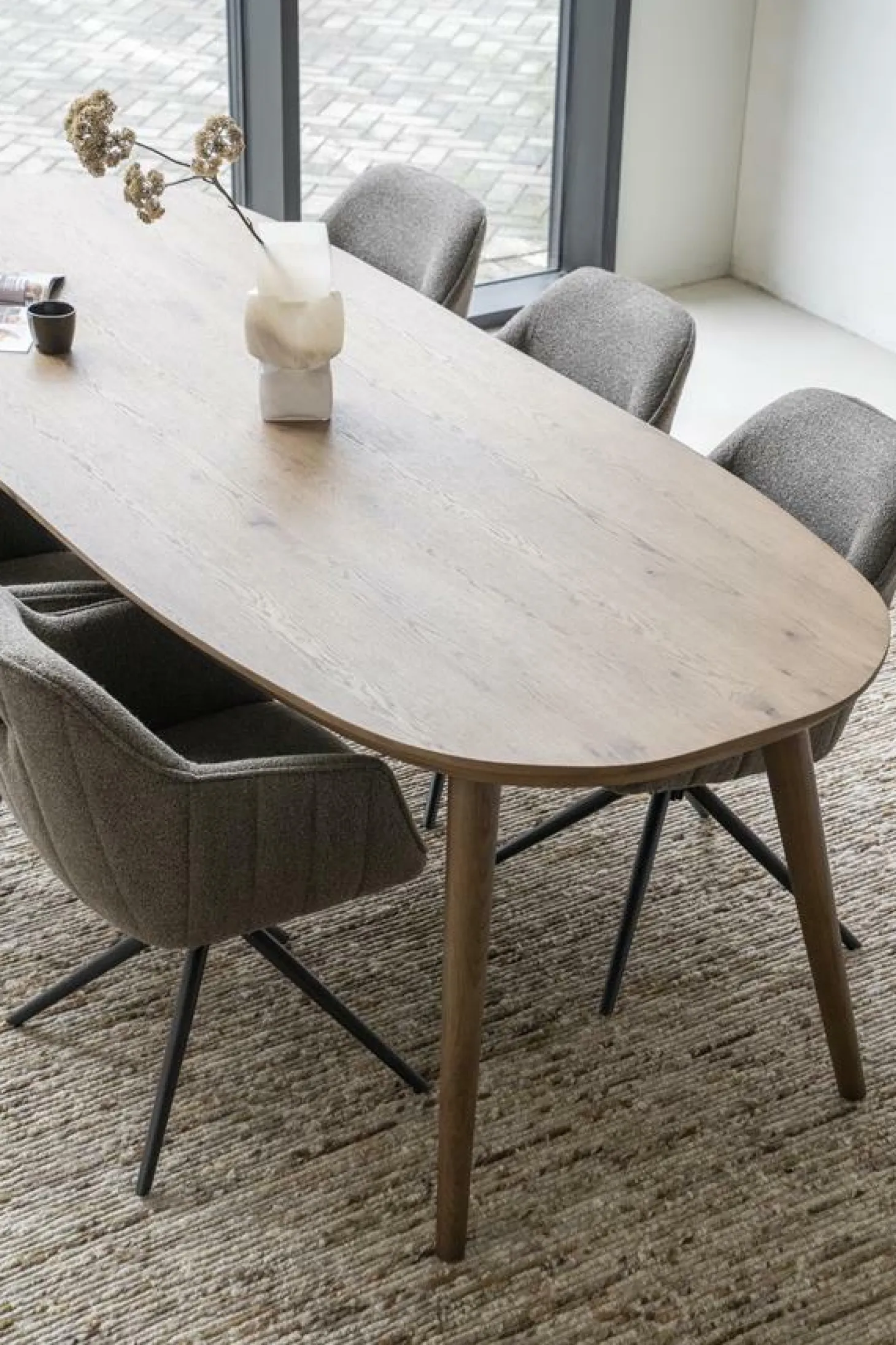 Deens Ovale Eettafel Elijah 260 x 100cm - kleur Bruin - Loft24.nl