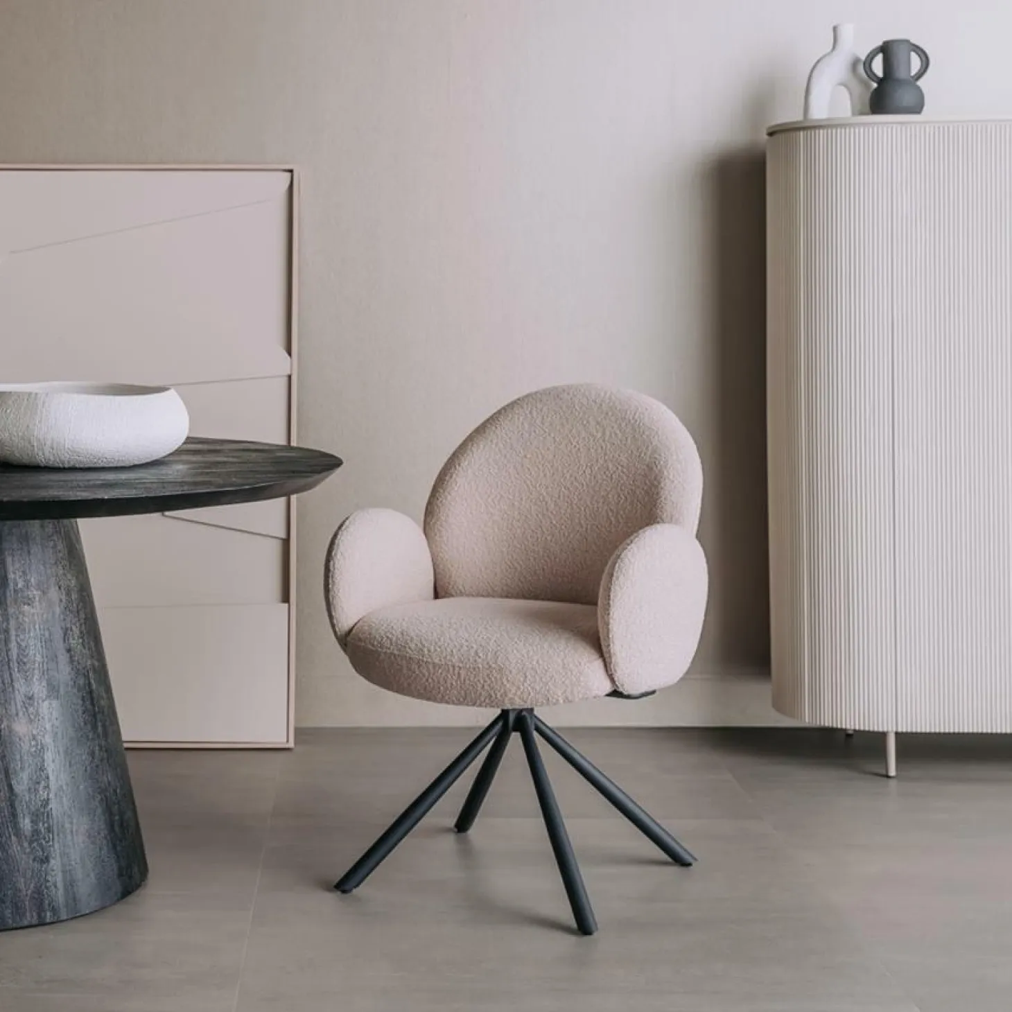 Draaibare Eetkamerstoel Imola Bouclé - Beige - Loft24.nl