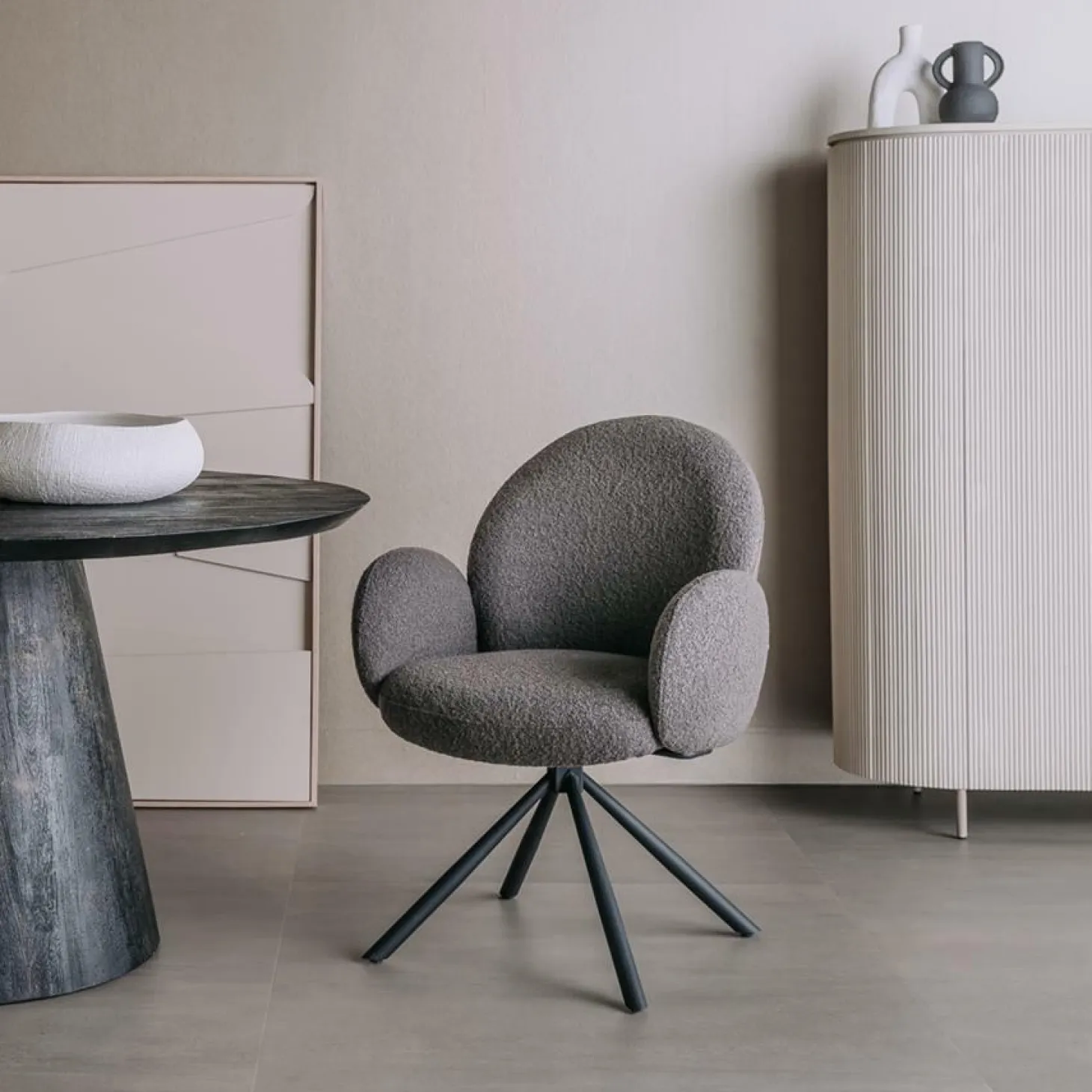 Draaibare Eetkamerstoel Imola Bouclé - Antraciet - Loft24.nl