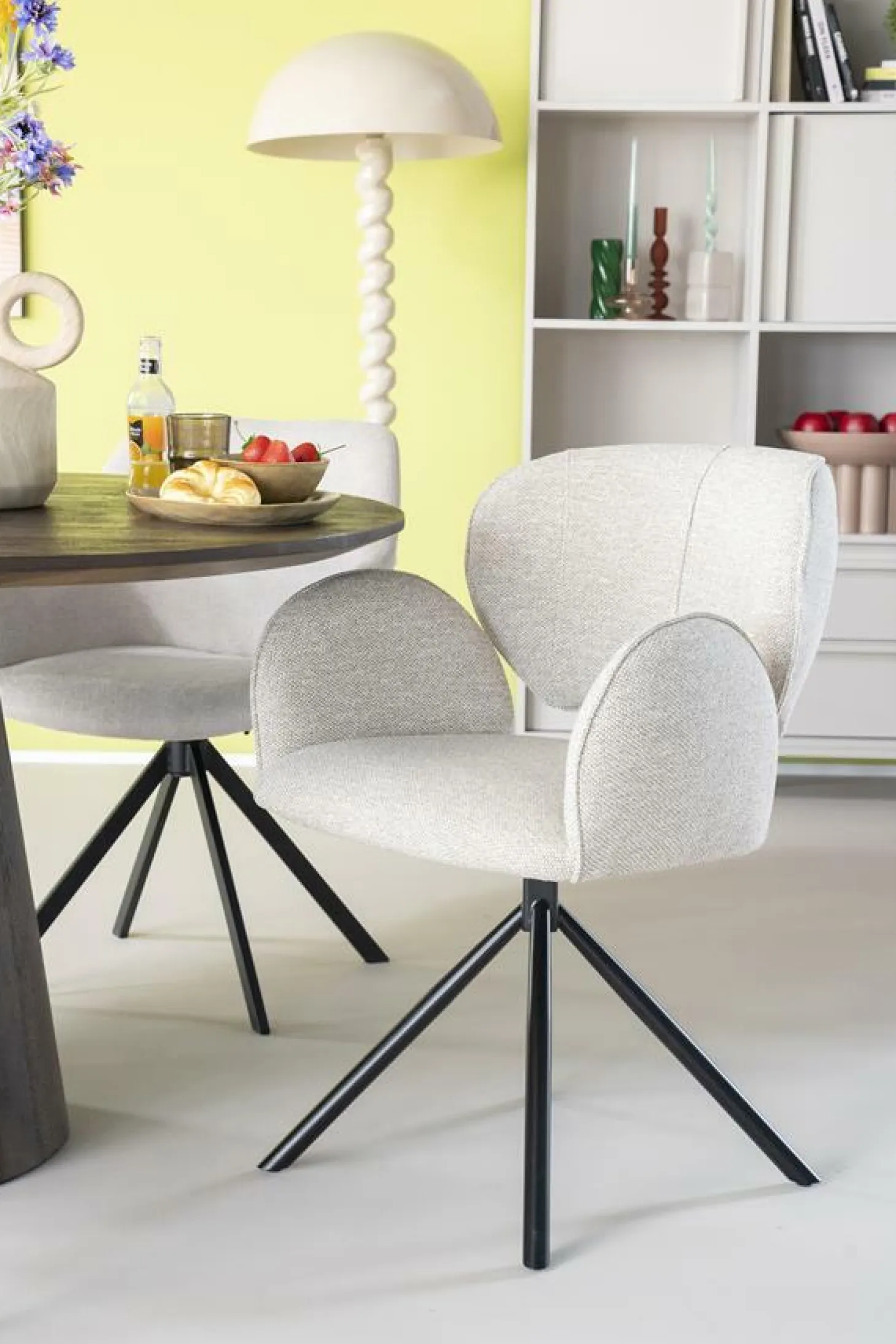 Draaibare Eetkamerstoel Rosalin - Beige - Loft24.nl