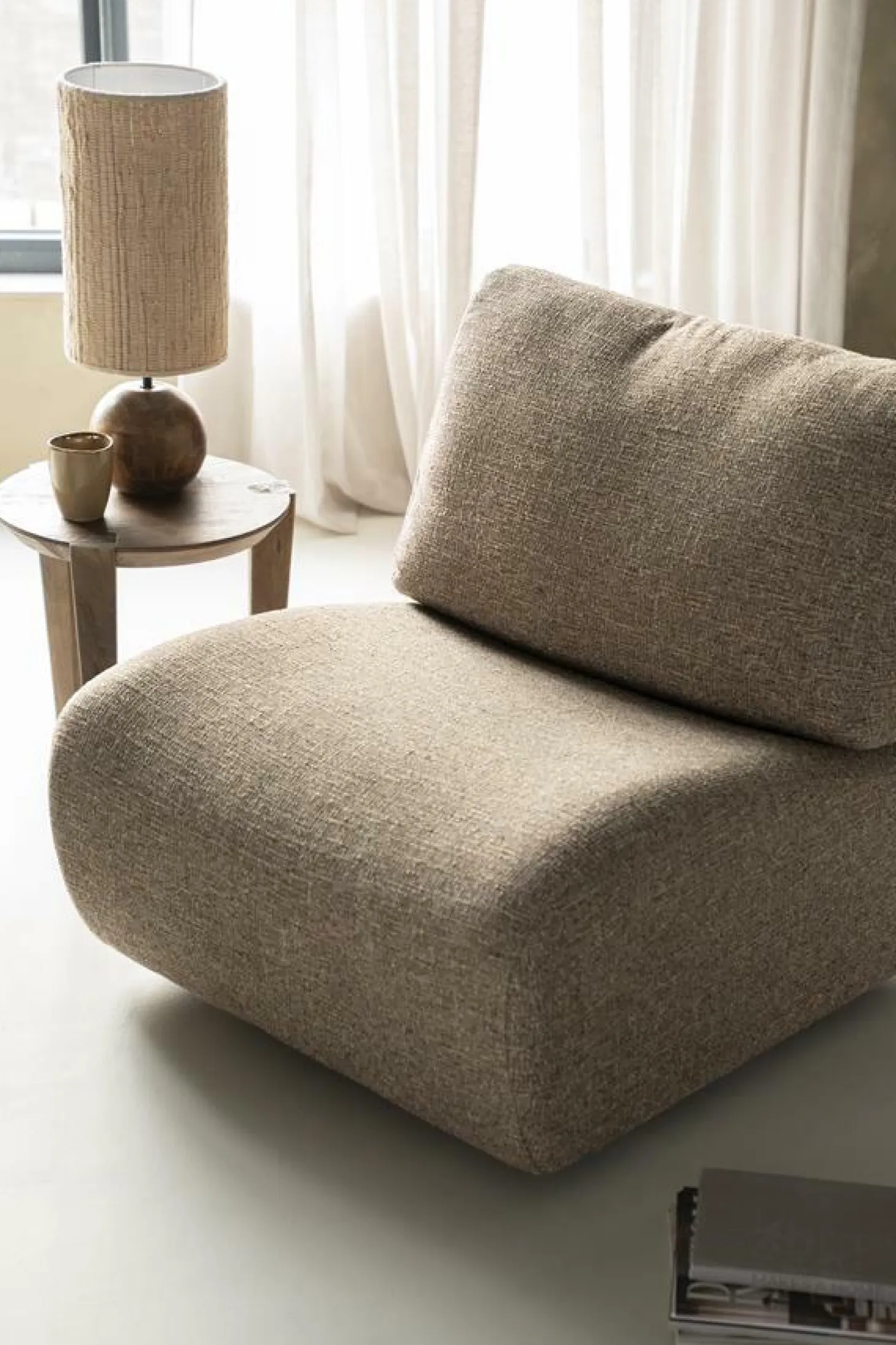 Draaibare Fauteuil Lucia - Taupe - Loft24.nl