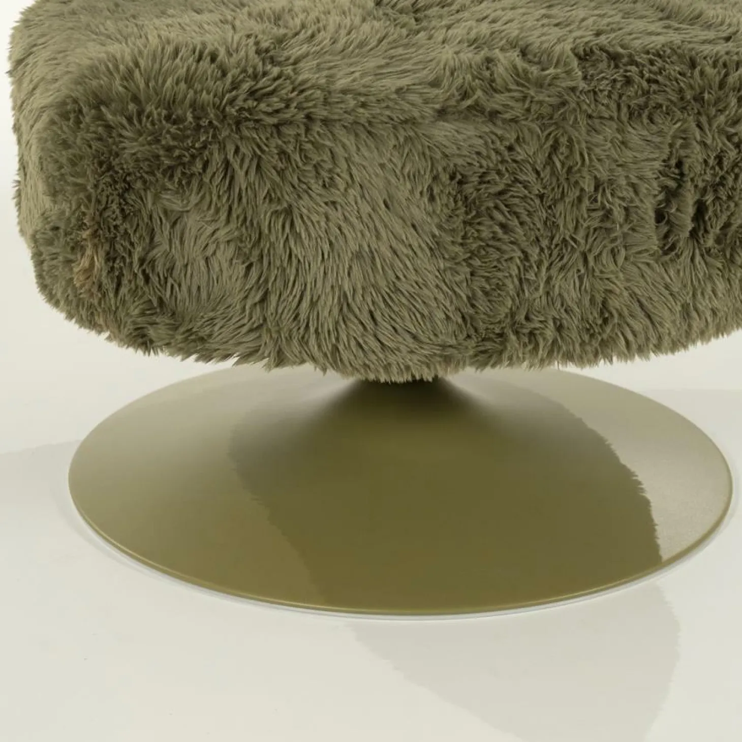 Draaifauteuil Furlo Furry - Groen - Loft24.nl