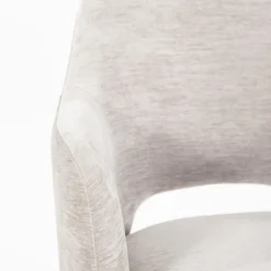 Eetkamerstoel Esmee met armleuning - Beige - Loft24.nl