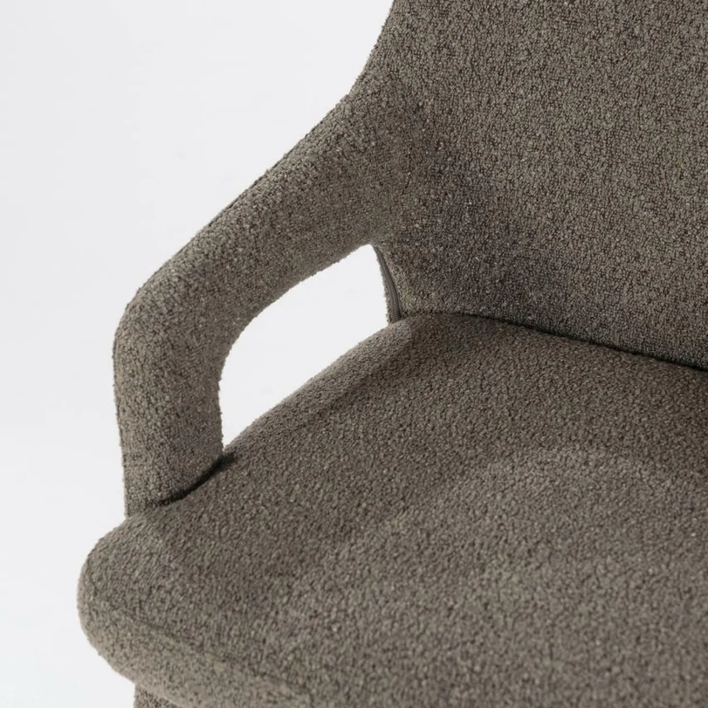 Eetkamerstoel Fika Bouclé - kleur Bruin - Loft24.nl