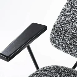 Eetkamerstoel Jon met armleuning - Zwart - Loft24.nl