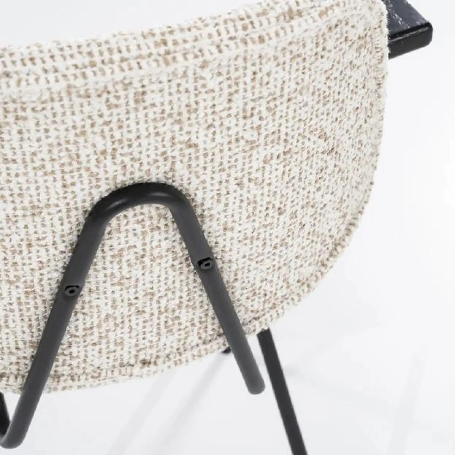 Eetkamerstoel Jon met armleuning - Beige - Loft24.nl