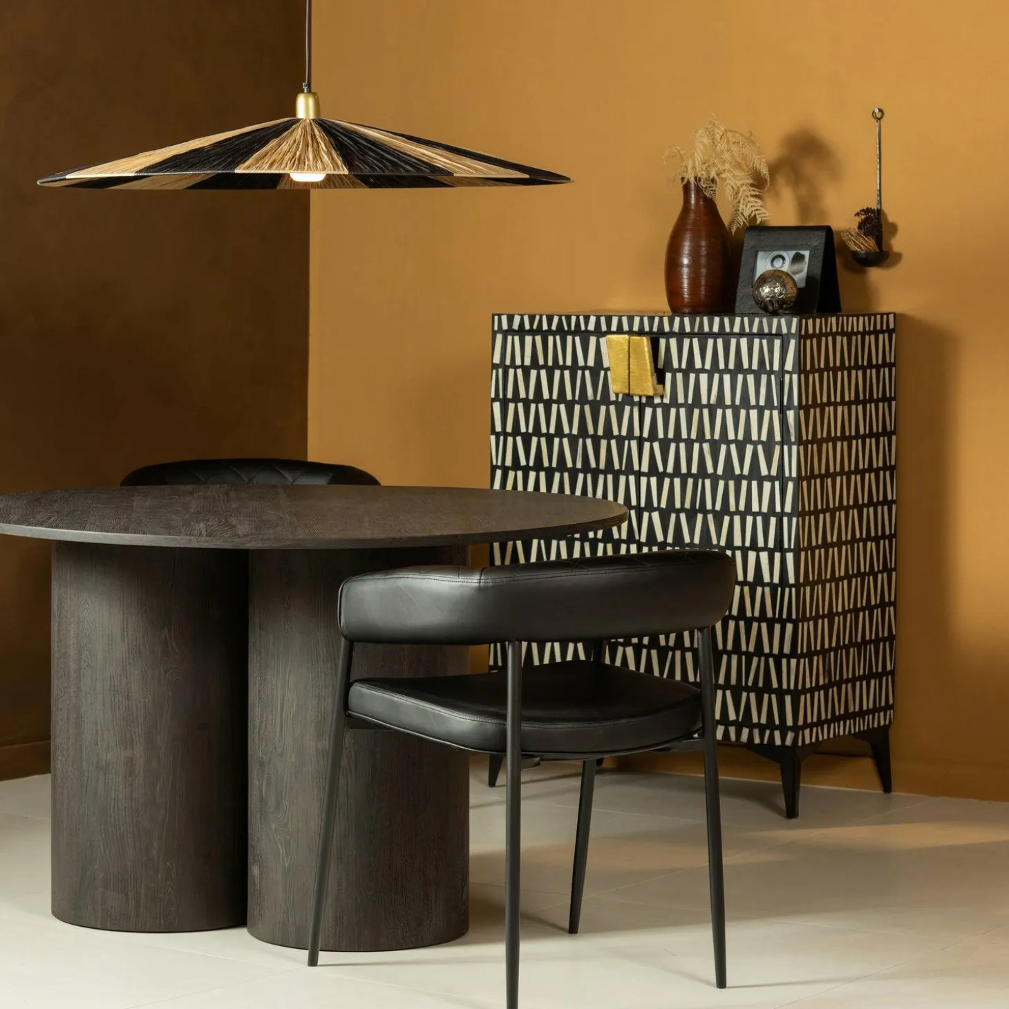 Eetkamerstoel Sev PU Leer - Zwart - Loft24.nl