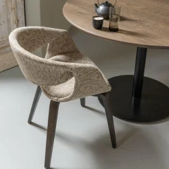 Eetkamerstoel Yossi Bruin houten onderstel- Zand - Loft24.nl