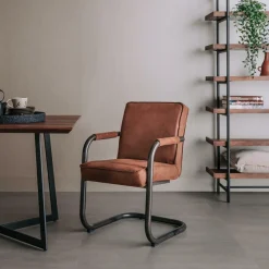 Eetkamerstoelstoel Volano met armleuning - Cognac - Loft24.nl