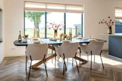 Eettafel Hayley eiken 280 x 110 cm - Zwart - Loft24.nl