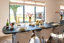 Eettafel Hayley eiken 280 x 110 cm - Zwart - Loft24.nl