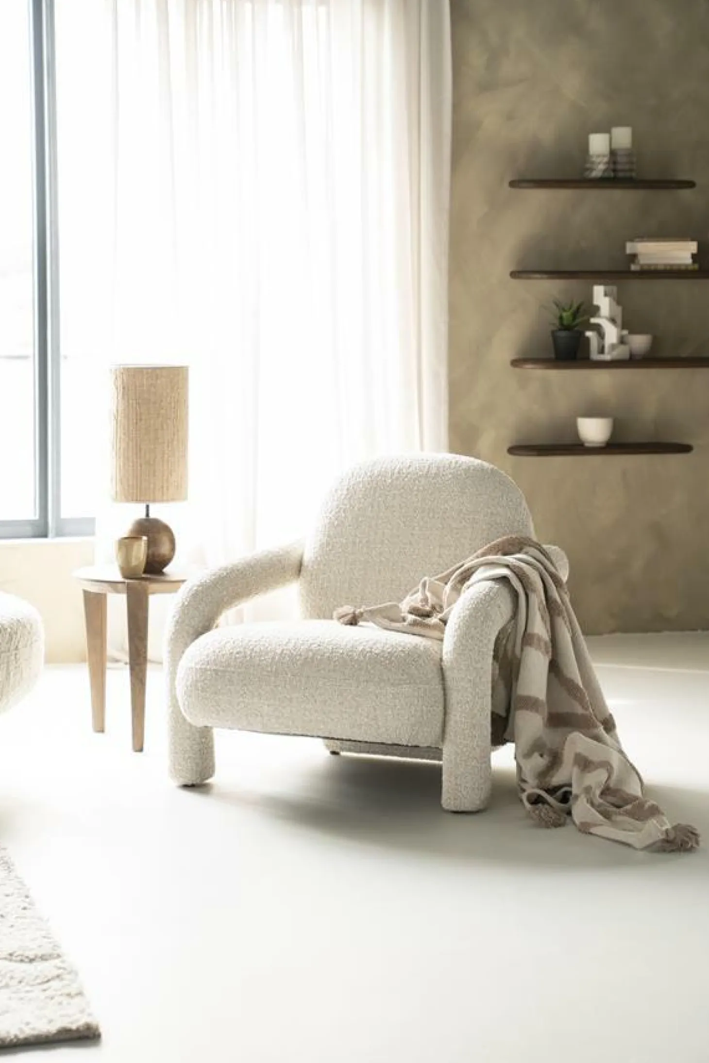 Fauteuil Monica Grove Bouclé - Taupe - Loft24.nl