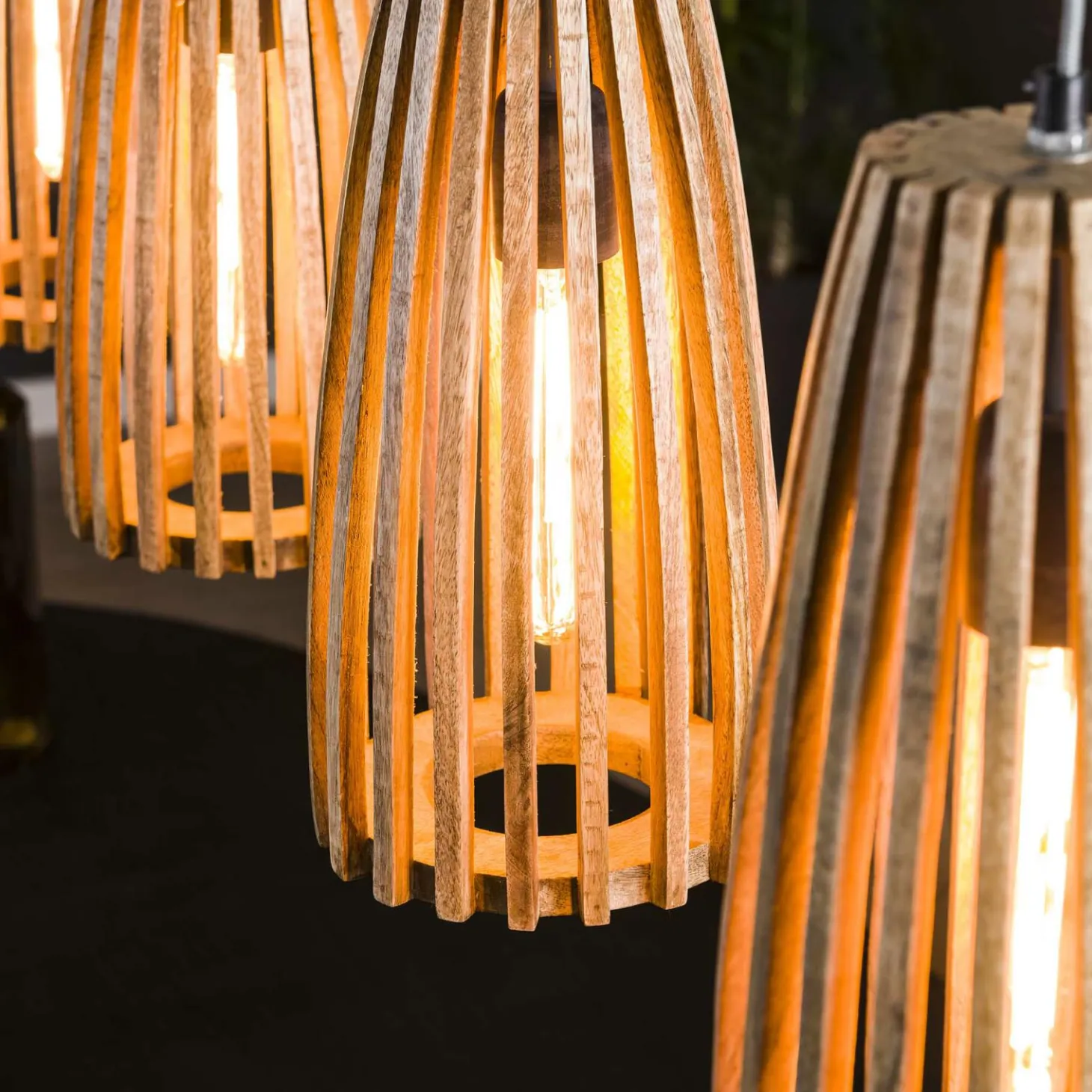 Hanglamp Launch 4 lampen Mangohout (showmodel) - Loft24.nl