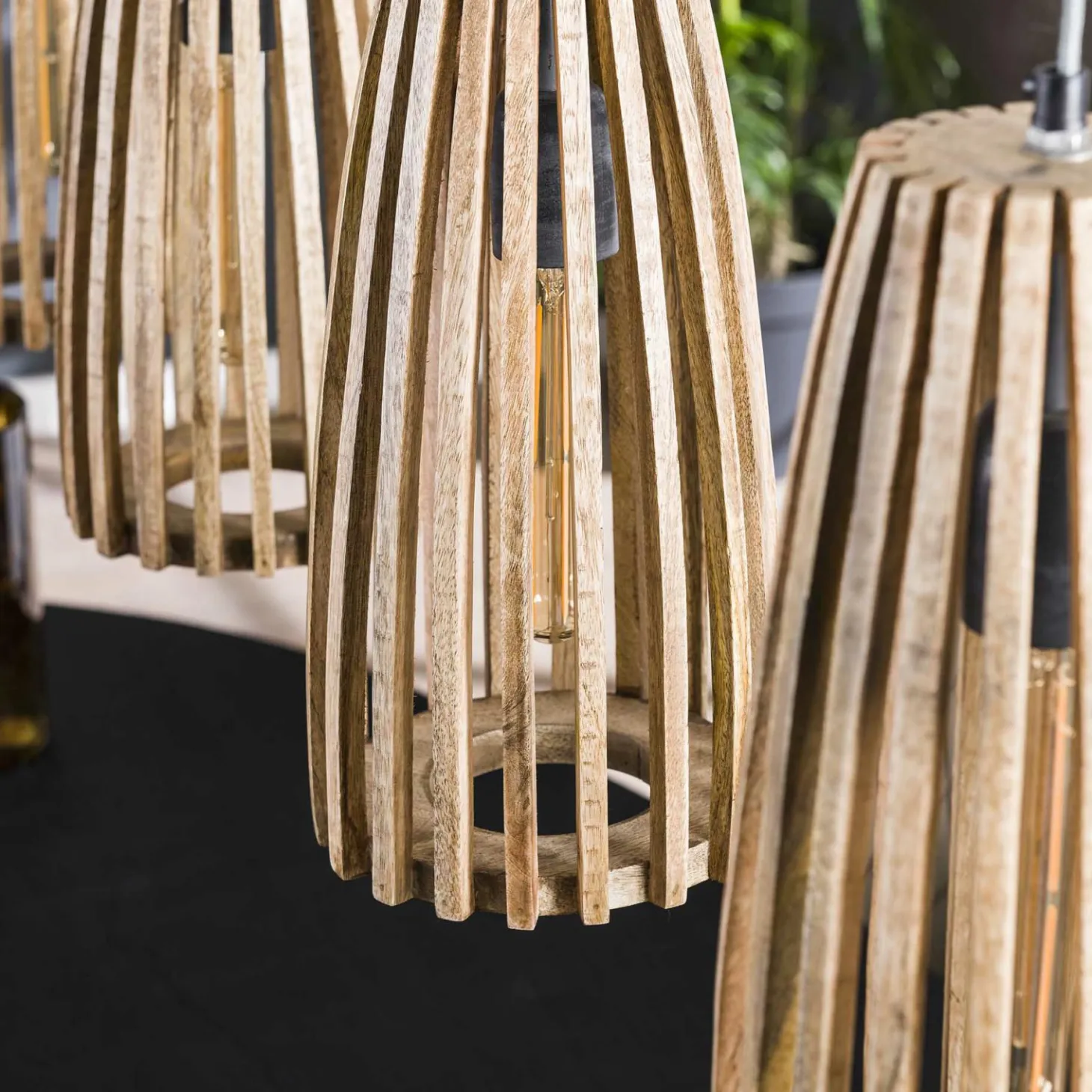 Hanglamp Launch 4 lampen Mangohout (showmodel) - Loft24.nl