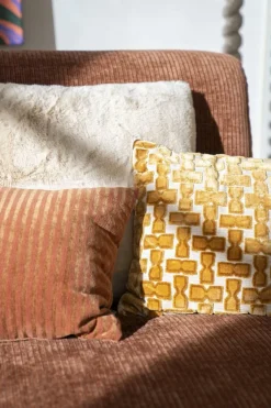 Kussen Stunda - Mosterd - Loft24.nl