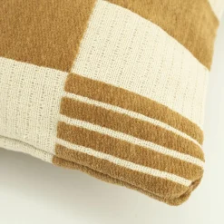 Kussen Twist 45x45 cm - Mosterd - Loft24.nl