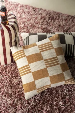 Kussen Twist 45x45 cm - Mosterd - Loft24.nl