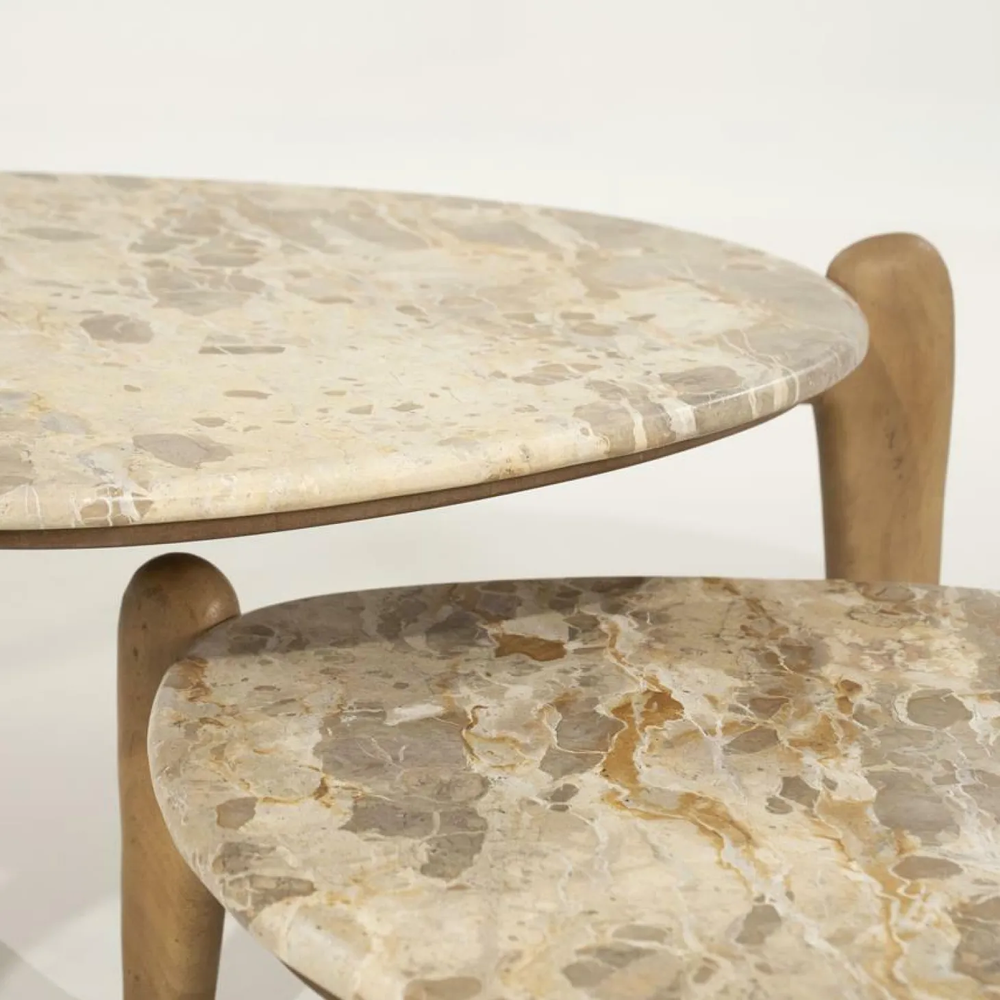 Organische Salontafel Marnish Marmer en mangohout - klein - Loft24.nl