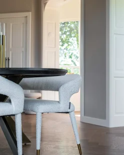 Ovale Eettafel Blackbone 230 x 100 cm met geborsteld gouden spinpoot - Zwart - Loft24.nl