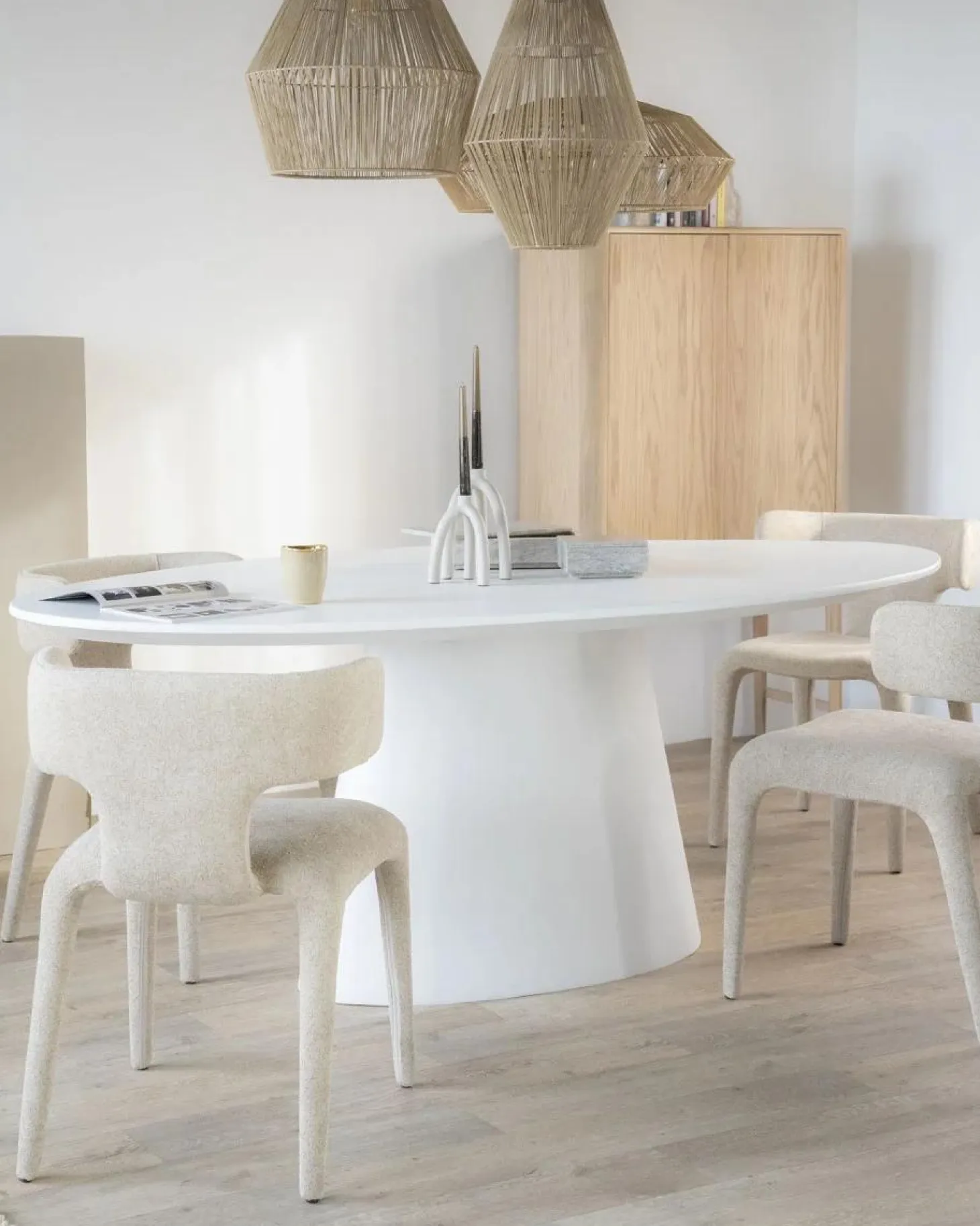 Ovale Eettafel Elin 250 x 110 cm - Wit - Loft24.nl