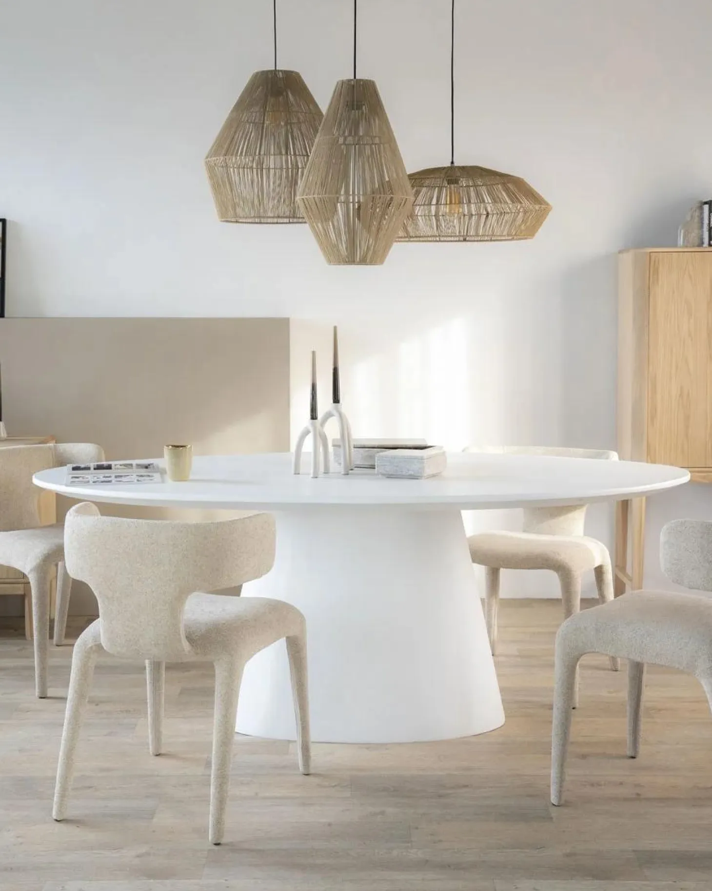 Ovale Eettafel Elin 250 x 110 cm - Wit - Loft24.nl