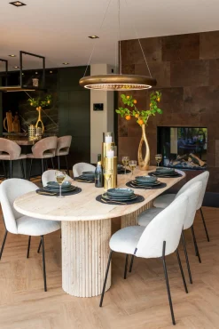 Ovale Eettafel La Cantera 240 x 110 cm - Travertin - Loft24.nl