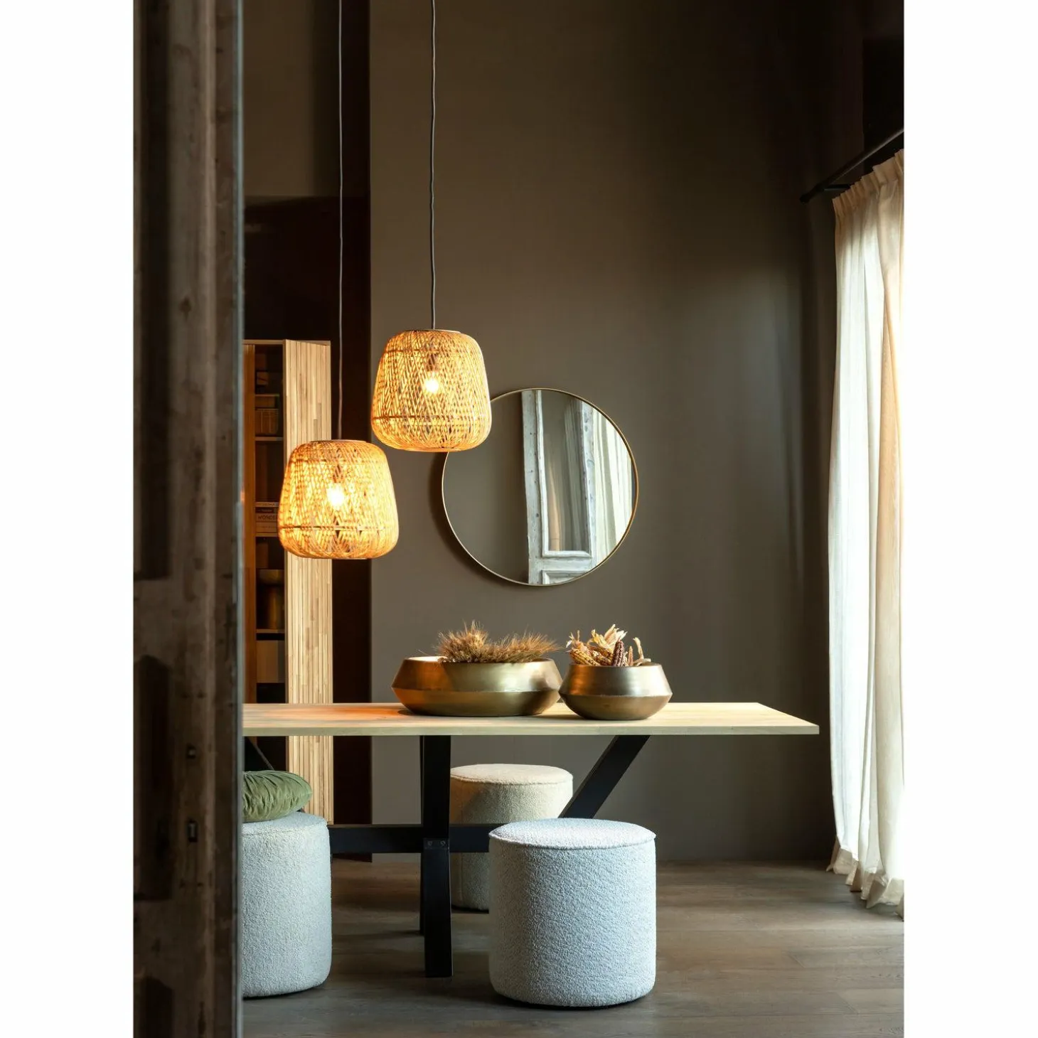 Poef Sara Hoog Bouclé Creme 46xO46 - Loft24.nl