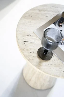 Ronde Bistrotafel Aime Travertin 70 x 75 cm - Loft24.nl