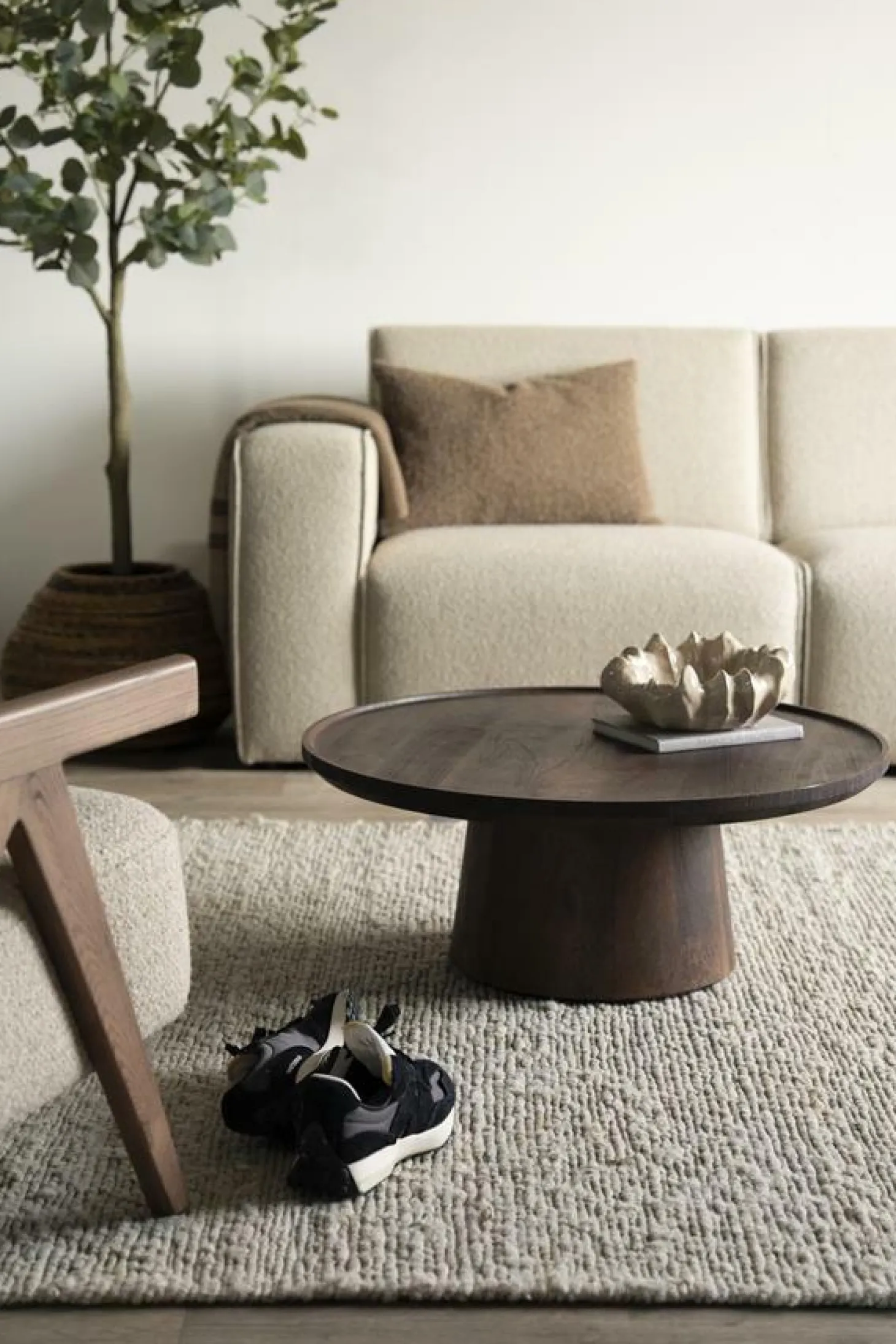 Ronde Salontafel Ron Mangohout 80 cm - Bruin - Loft24.nl