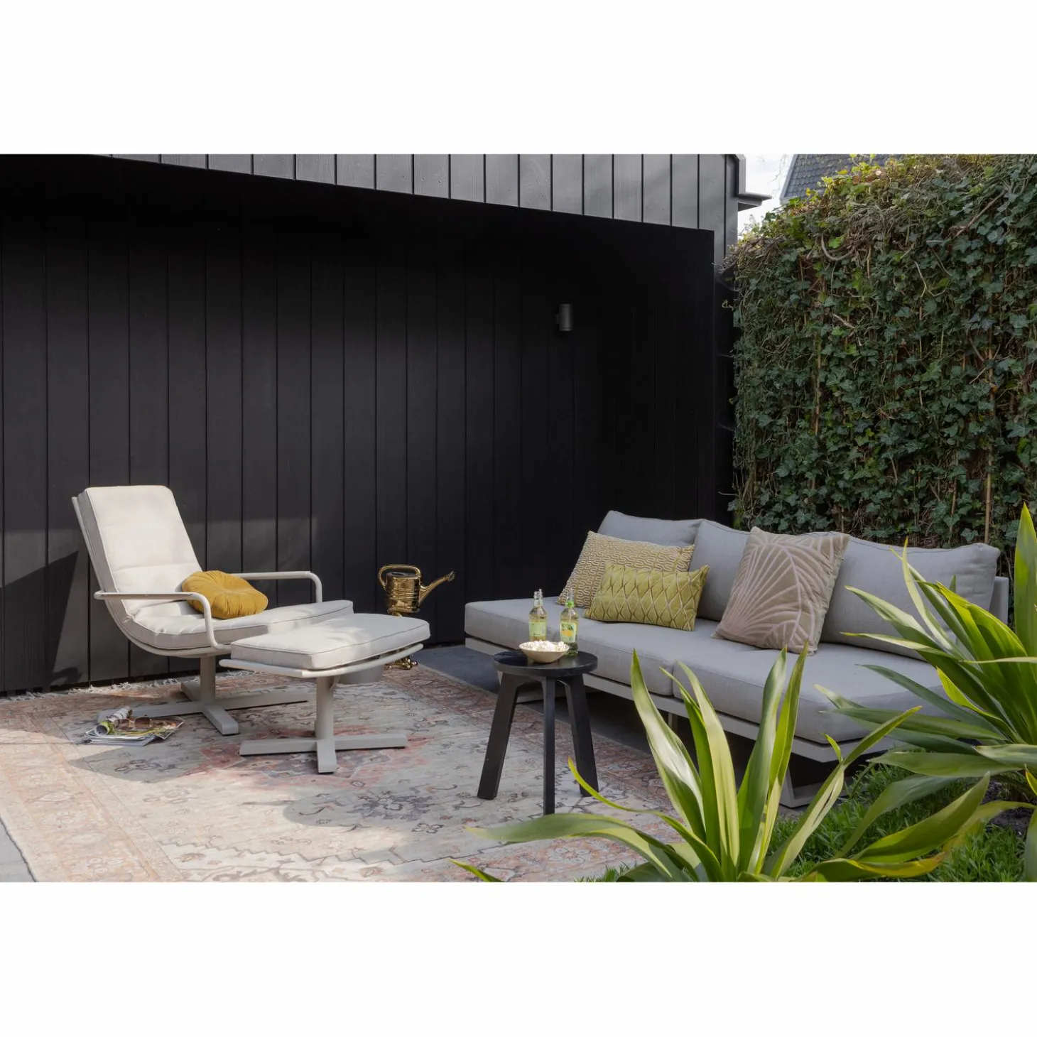 Tuinhocker Coosa Aluminium Zand - Loft24.nl