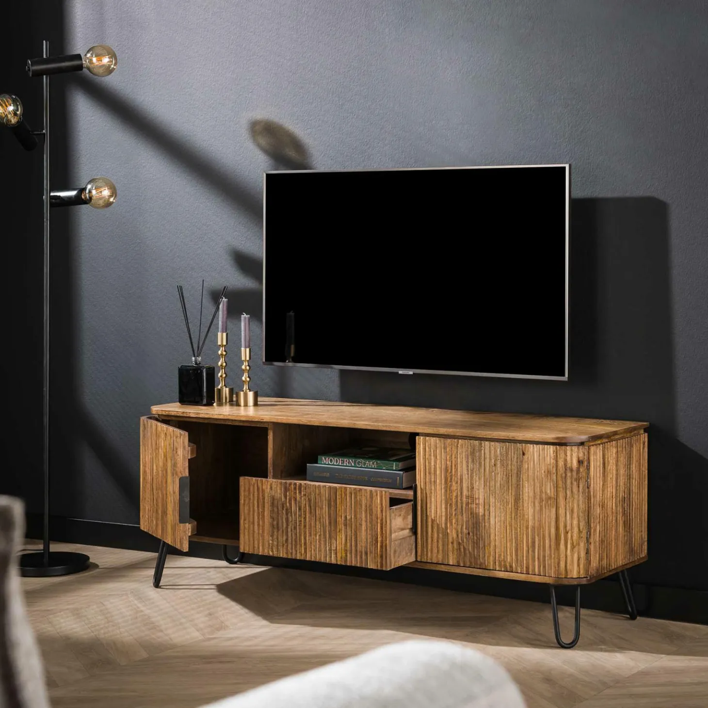 TV-meubel Wave Mangohout 135cm - Naturel - Loft24.nl