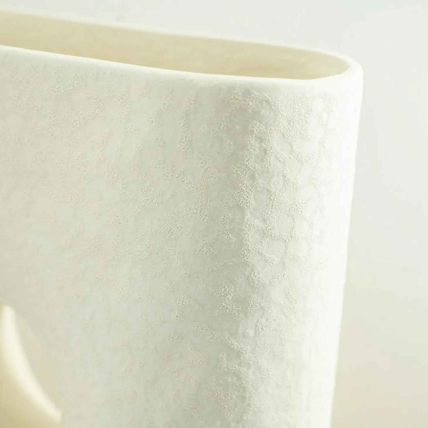 Vaas Reika 23 cm Wit (showroom model) - Loft24.nl