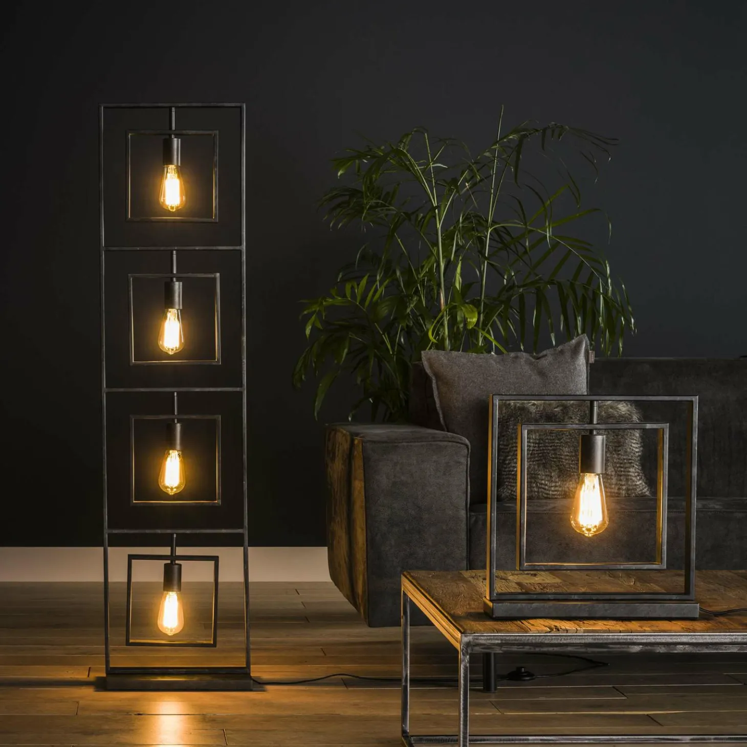 Vloerlamp Turn Square - 4 lampen - Loft24.nl