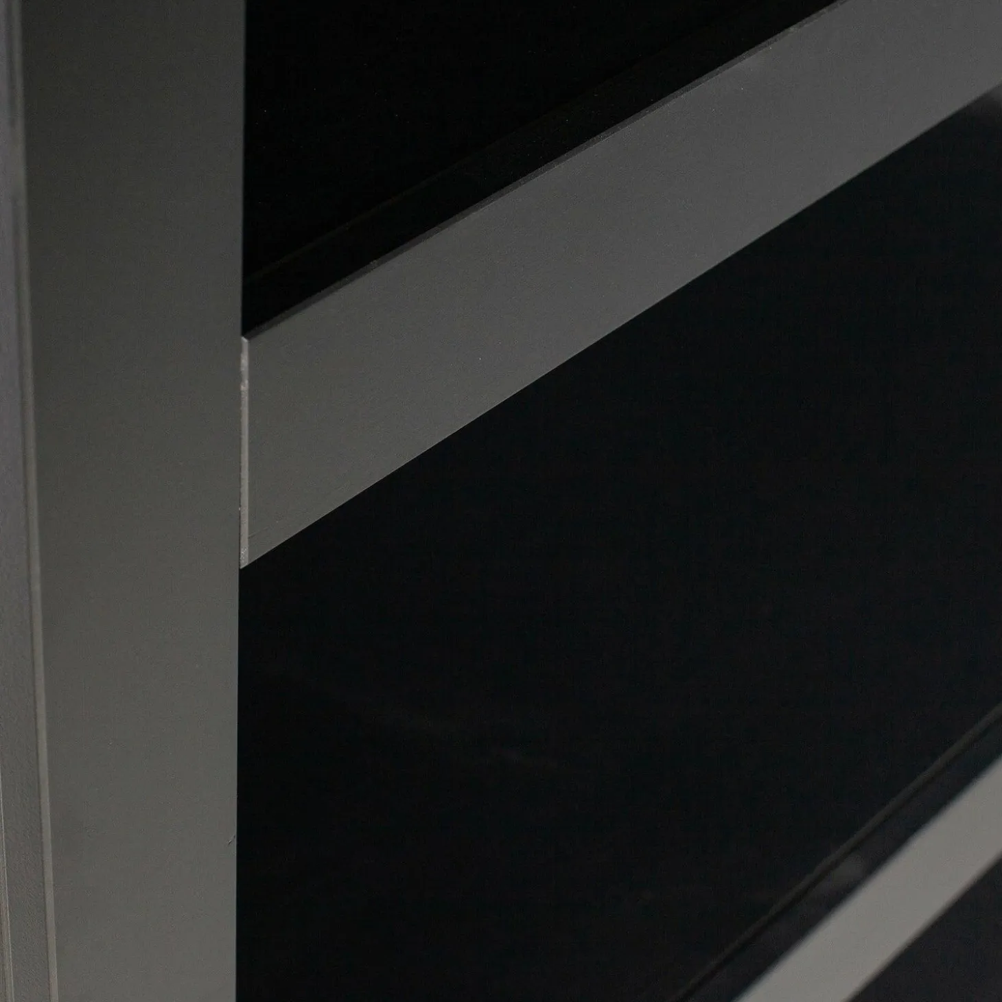 Wandkast Bonk Grenen, 160 x 107cm - Zwart - Loft24.nl